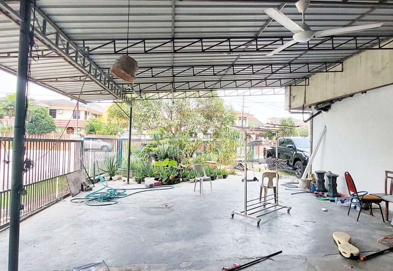 Taman Lembah Keramat AU5