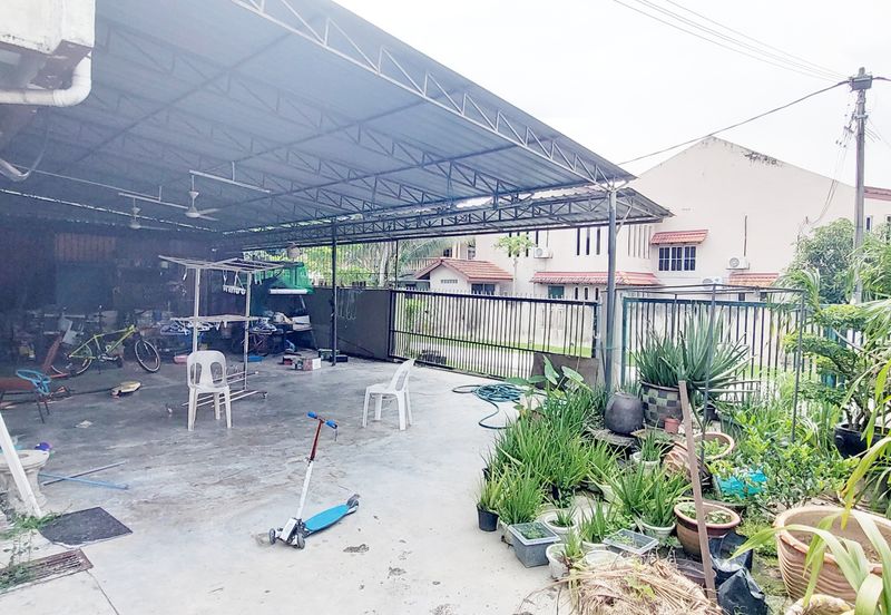 Taman Lembah Keramat AU5