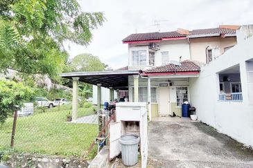 Bolton Industrial Park