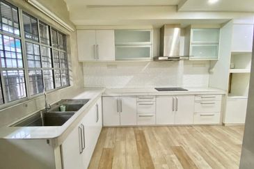 CORNER LOT, 2 Storey,Jalan Serambi Bukit Jelutong
