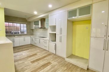 CORNER LOT, 2 Storey,Jalan Serambi Bukit Jelutong
