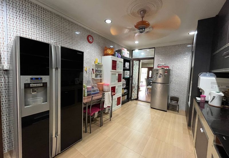 Seksyen 11, Kota Damansara