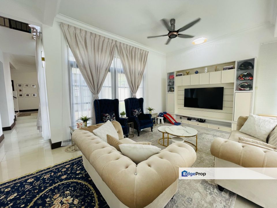 2 Storey Spacious Bungalow, Bukit Jelutong, Selangor, Bukit Jelutong