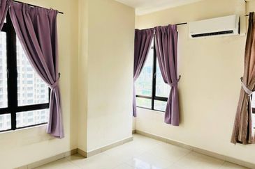 Royal Domain Sri Putramas II