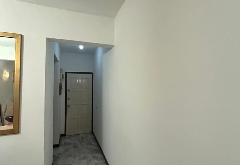 Sri Damansara Courts