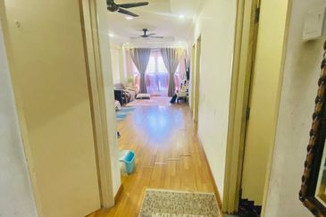 Pangsapuri Jenderam Indah