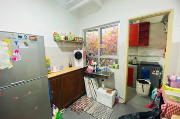 Pangsapuri Jenderam Indah