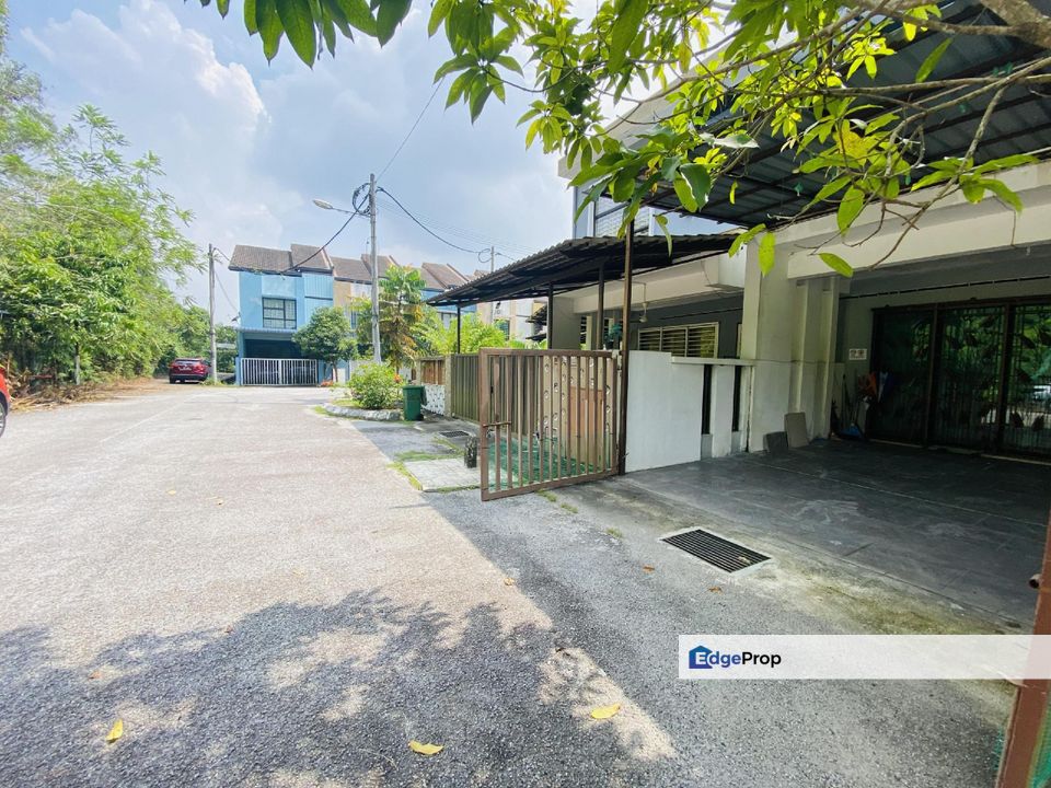 Open Facing 2 Sty Taman Harmoni, Kajang For Sale , Selangor, Kajang