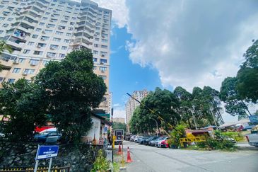 Sri Saujana Apartment