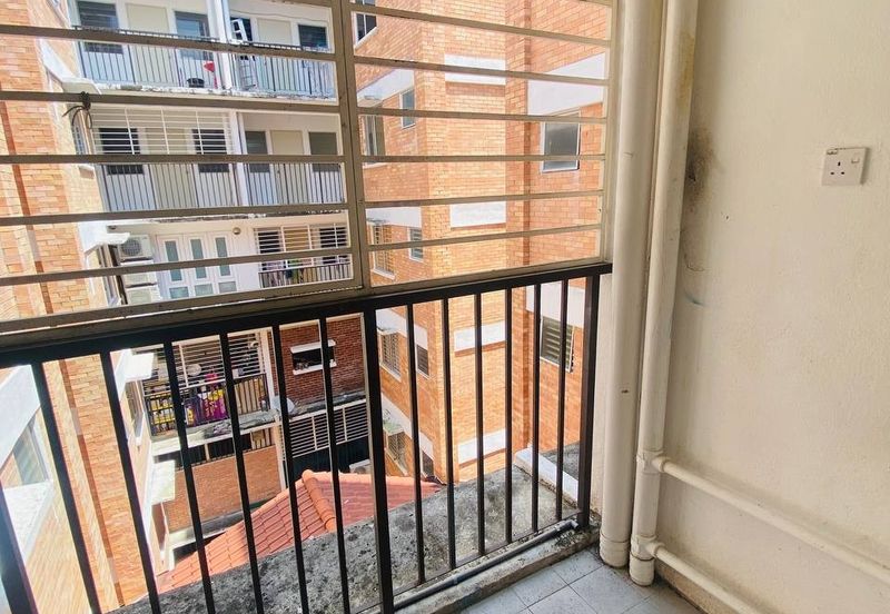 Villa Court @ Goodview Height