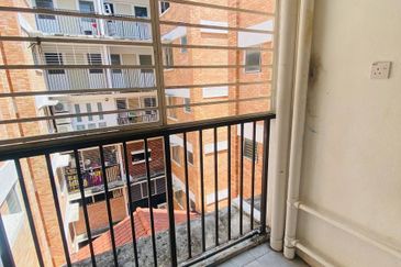 Villa Court @ Goodview Height