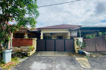 Taman Desa Baiduri Aman