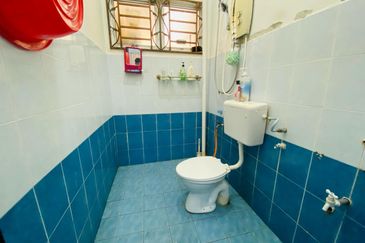 Taman Desa Baiduri Aman