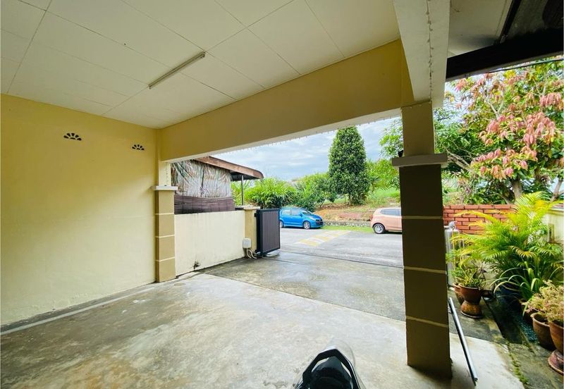 Taman Desa Baiduri Aman