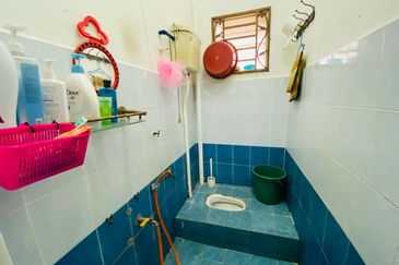 Taman Desa Baiduri Aman