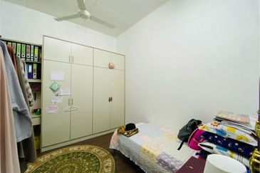 Taman Desa Baiduri Aman