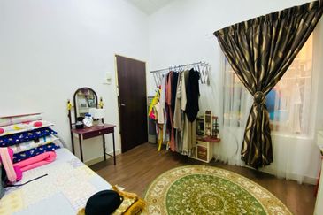 Taman Desa Baiduri Aman