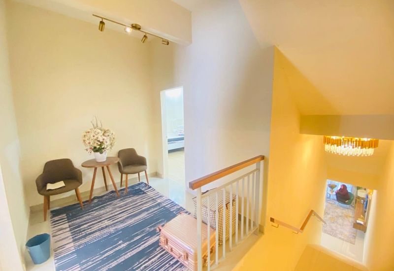 Crescent Park Townvilla