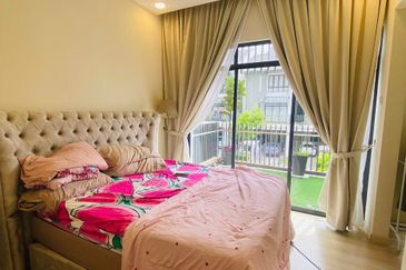 Crescent Park Townvilla