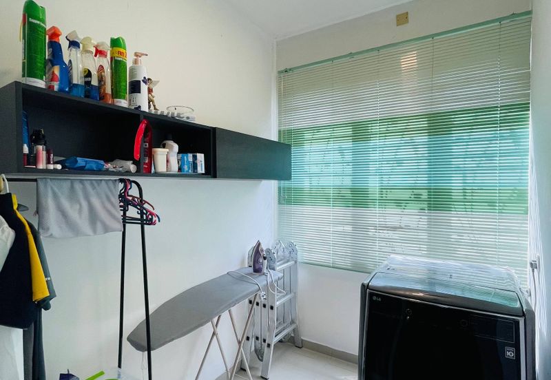 Fusca (Erythrina Series), Setia Alam