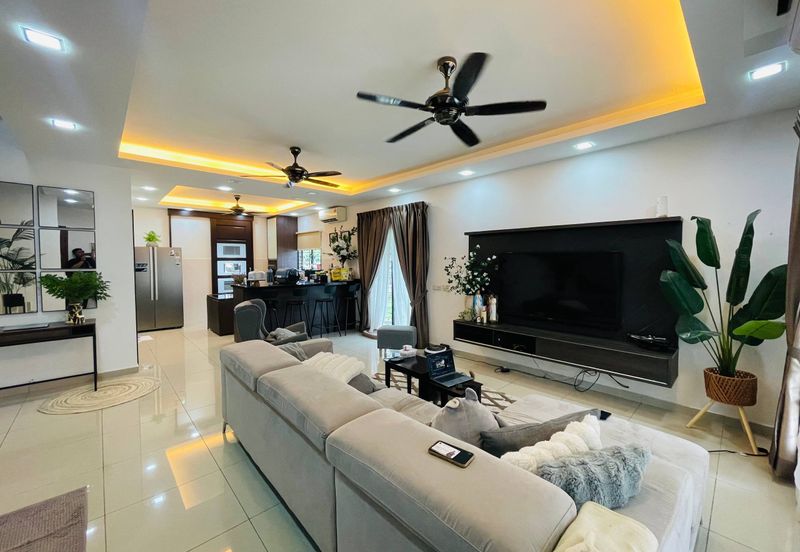 Fusca (Erythrina Series), Setia Alam