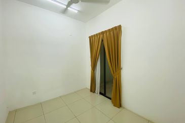 TAMAN BAYU INDERA, LUKUT