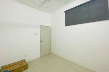 TAMAN BAYU INDERA, LUKUT