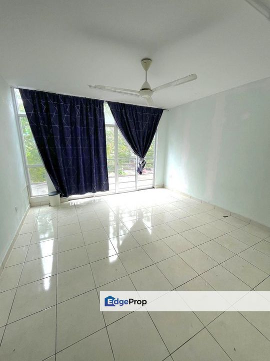Freehold 3 Sty Bangi Avenue Seksyen 7 For Sale, Selangor, Kajang