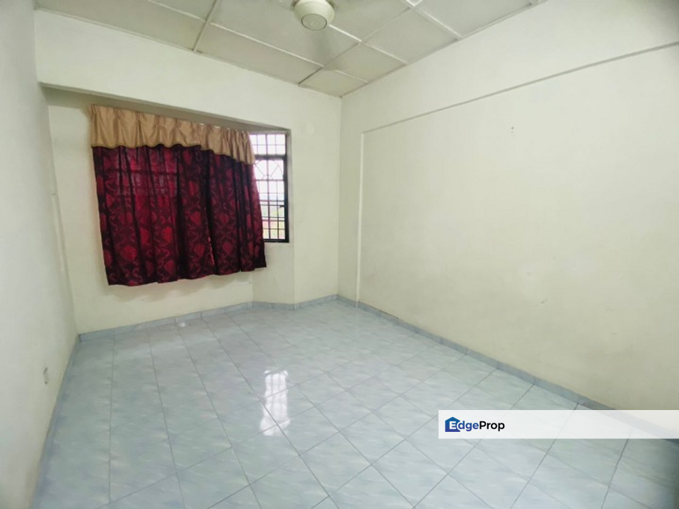 Walk Up Pangsapuri Nuri, Subang For Sale, Selangor, Subang