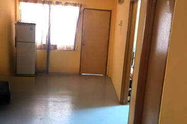 Apartment Taman Bukit Hatamas