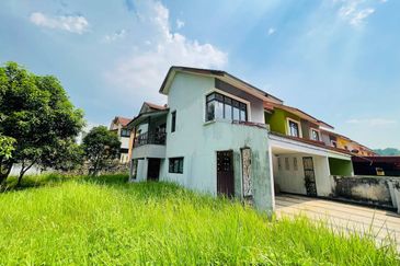 Bandar Country Homes