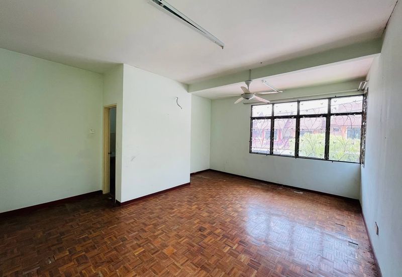 Bandar Country Homes