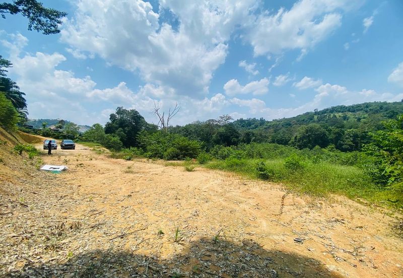 Kampung Sungai Pening