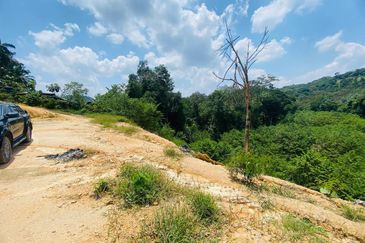 Kampung Sungai Pening