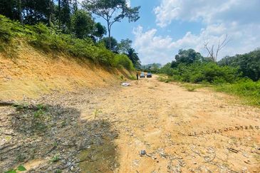 Kampung Sungai Pening