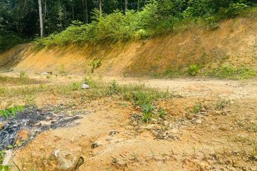 Kampung Sungai Pening