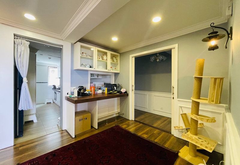 Ara Hill Condominium