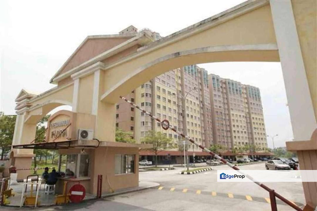 L11 Apartment Desaminium Flora, Seri Kembangan, Selangor, Puchong South