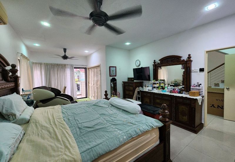 KIPARK Sri Utara: Laman Residen