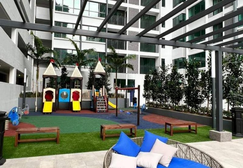 The Trees, Bukit Lanjan