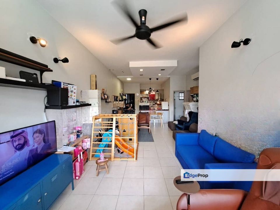 Freehold Lakes Condominium, Kota Kemuning For Sale, Selangor, Kota Kemuning