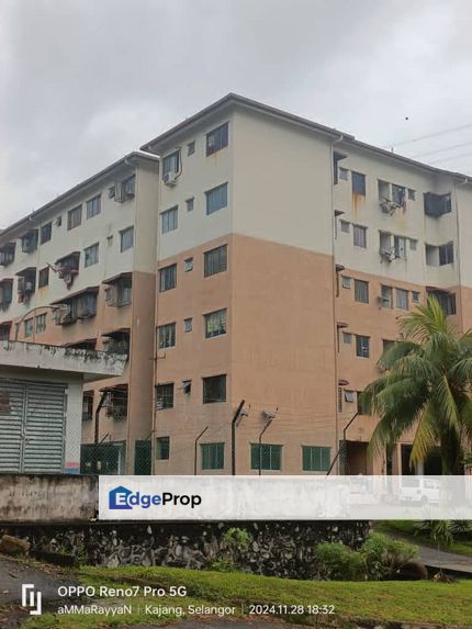 Pangsapuri Seri Mewah Freehold Blok D, Kajang, Selangor, Kajang
