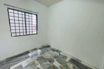 Astana Alam Apartment