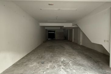 Pusat Komersial Lobak