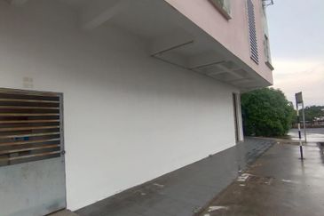 Jalan Tok Ungku, Rahang