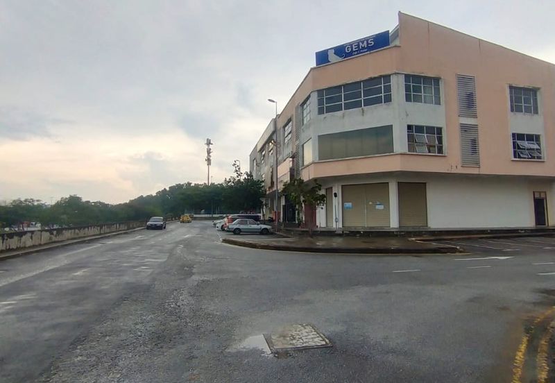 Jalan Tok Ungku, Rahang