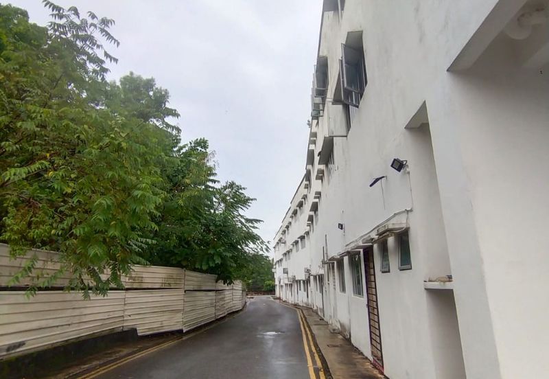 Jalan Tok Ungku, Rahang