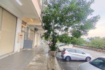 Jalan Tok Ungku, Rahang