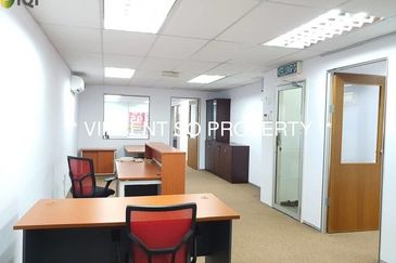 SETIA TAIPAN 1-FIRST FLR SHOPLOT FACING MAIN ROAD FOR RENT (PARTIAL FURNISHED)-RM3500
