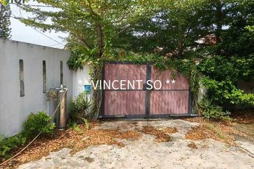 Taman Melawis Single Storey Bungalow For Sale